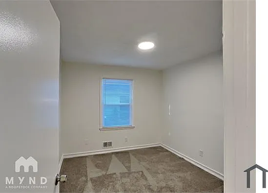 605 Cedar Ave NW #B — Photo 11