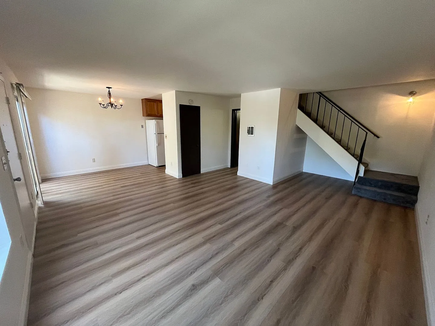 La Jolla Townhome For Rent — Photo 1