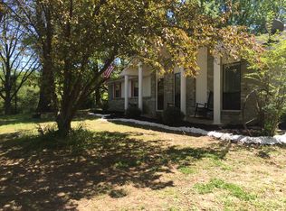 165 Green Valley Rd, Trenton, TN 38382