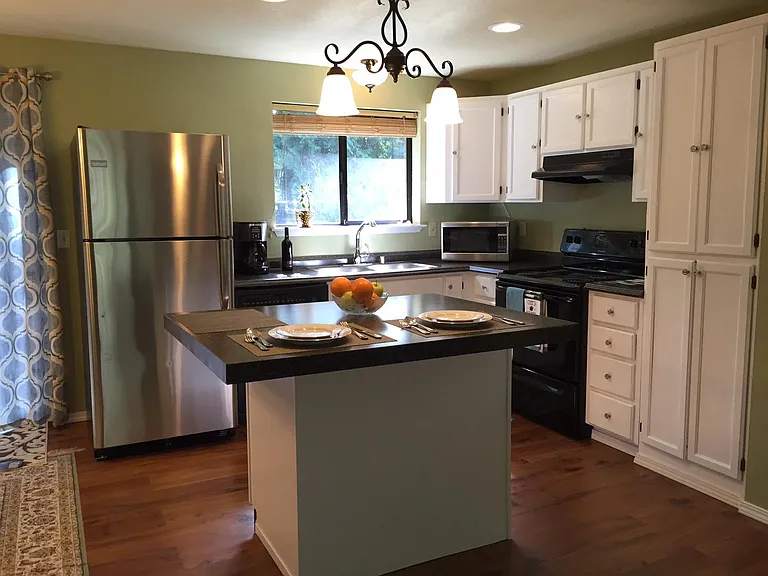7324 E Taylor St — Photo 11