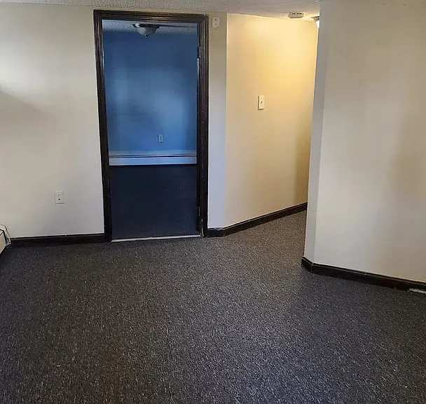 31 Seattle St #B — Photo 9