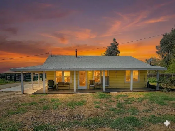 1131 S Brawley Ave, Fresno, CA 93706