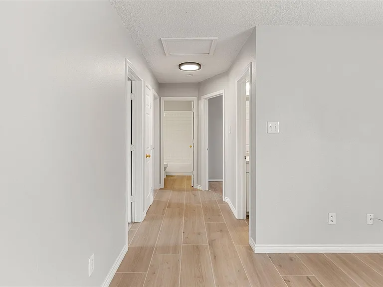 108 Gm Ln #B — Photo 11