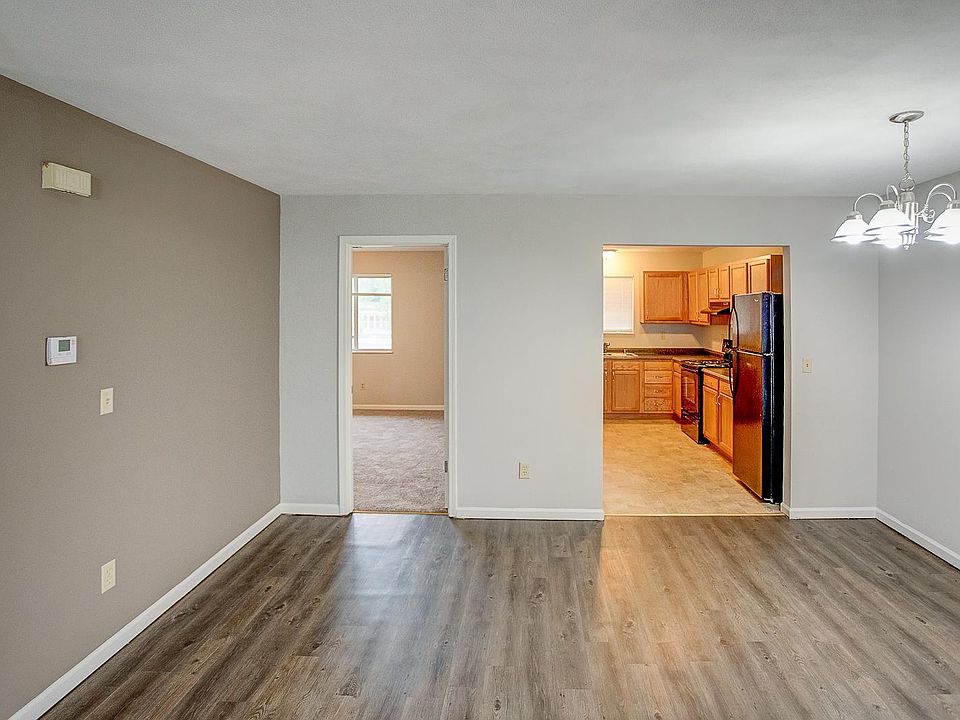 Court Royal 1000 Royal Heights Rd Belleville IL Zillow