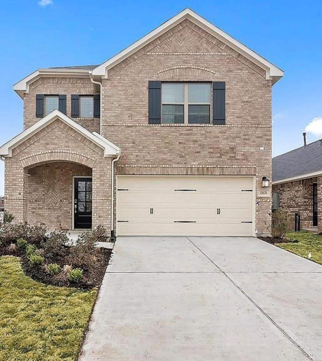 3 bed, 2.5 bath, 1740 sqft, $2,450 — Photo 1