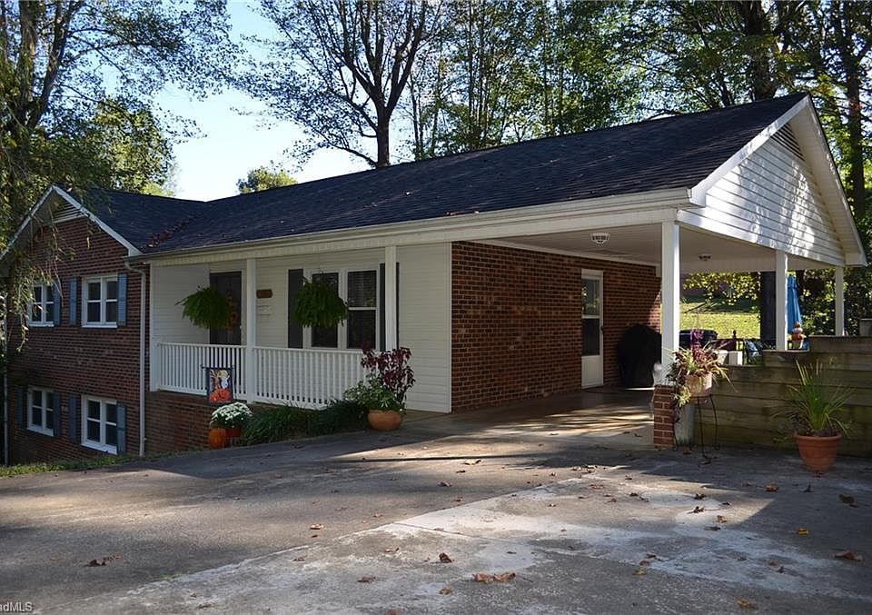 1st image of 1532 Cedar Ln