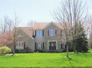 4445 Teal Ct, Westlake, OH 44145