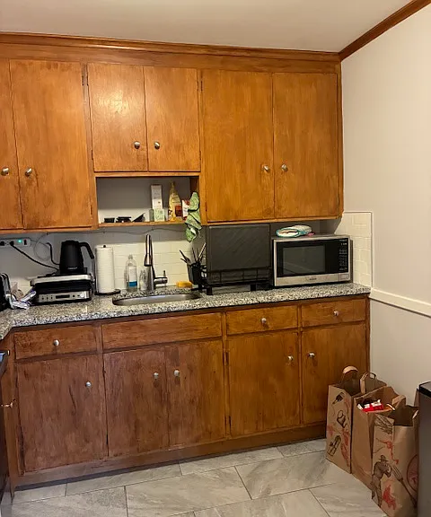 1065 Beacon St #6 — Photo 10