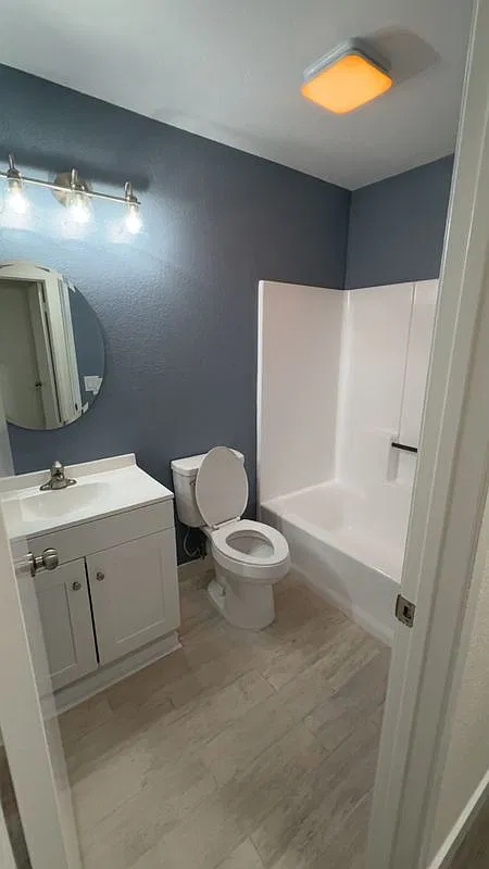 2 bed, 2.0 bath, 1263 sqft, $1,800 — Photo 4