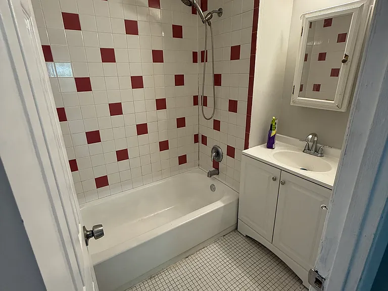 41 S Pendleton Ct — Photo 16