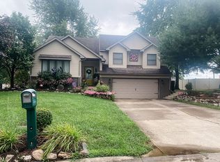 705 W Mefford St, Robinson, IL 62454