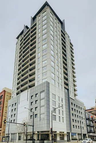 330 W Grand Ave Photo 1