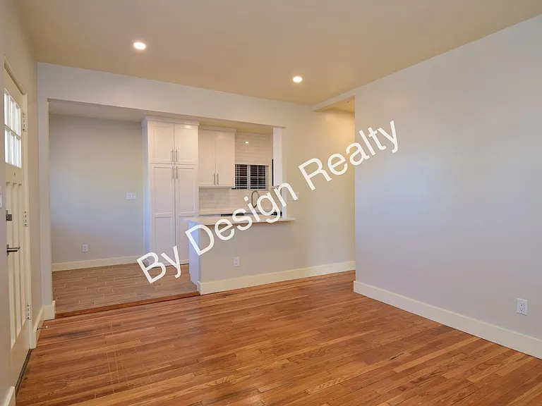 130 N Cherry Ave #2 — Photo 2