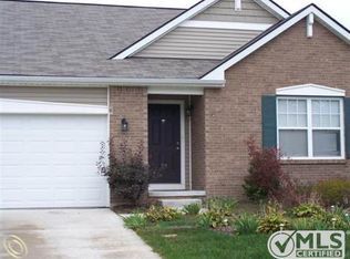 7208 Daisey Ln, Ypsilanti, MI 48197