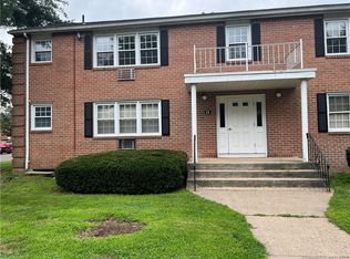 5 Grandview Dr #11A, Farmington, CT 06032