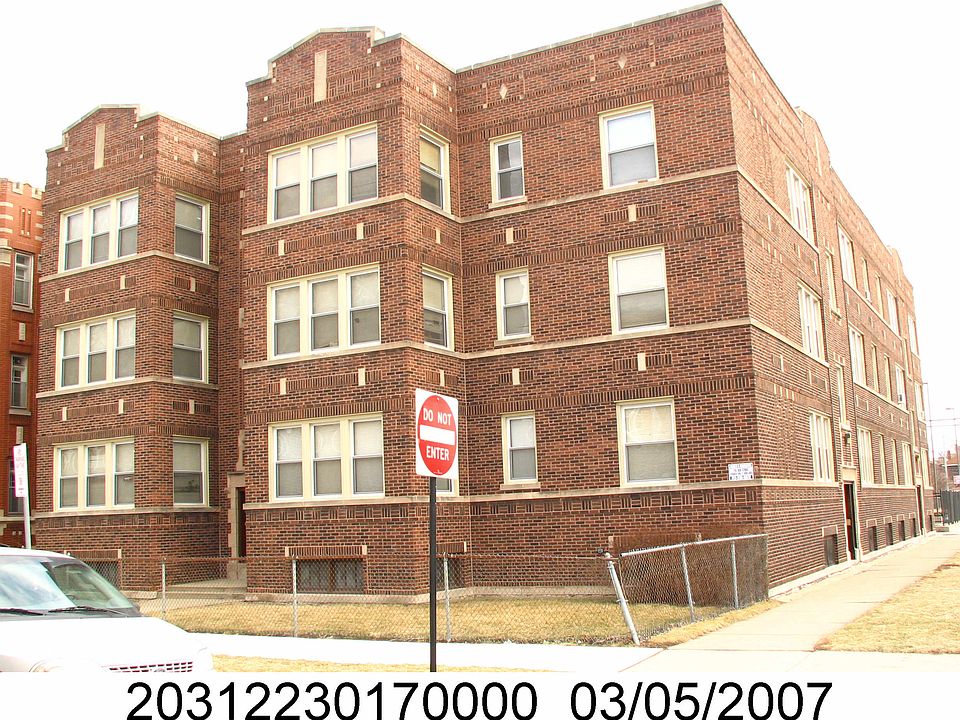 1st image of 1622 W 82nd St #1