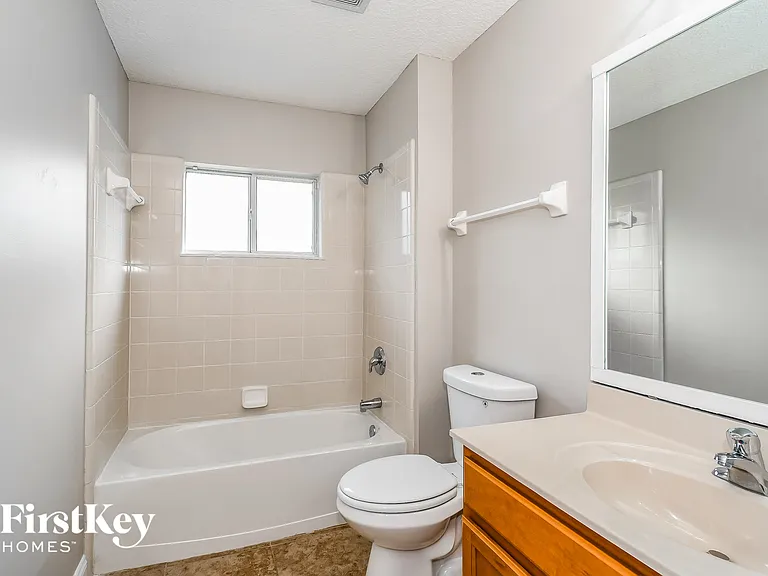 408 Spring Ridge Ct — Photo 13