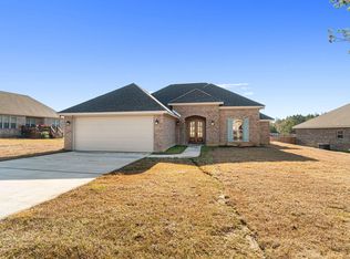 5 Charbonneau, Sumrall, MS 39482
