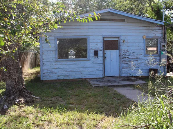 717 Omand, Pleasanton, TX 78064