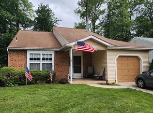 22 Kelly Dr, Deptford, NJ 08096