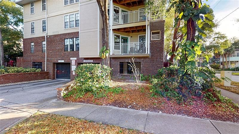 1st image of 1000 W Horatio St APT 310
