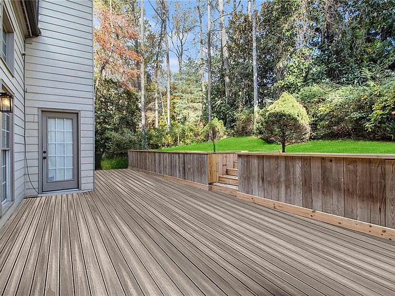 960 Landmark Dr — Photo 43