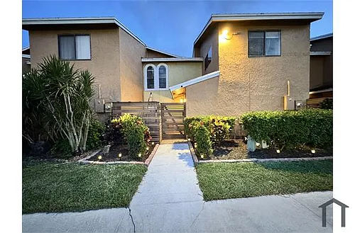8077 NW 71st Ct Photo 1