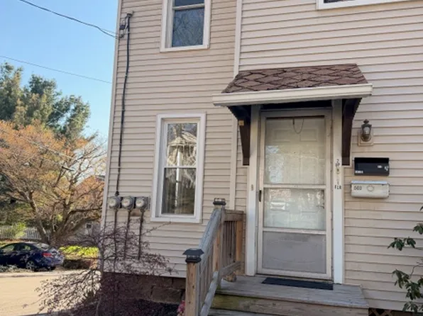 503 4th St NE APT 1, Massillon, OH 44646