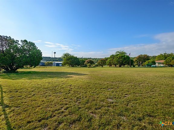 3rd image of 2759 Bradford Dr