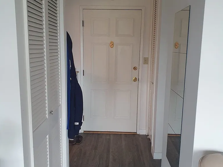 150 21st St #102 — Photo 8