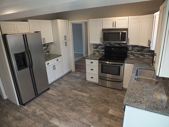 Granite, stainless steel...