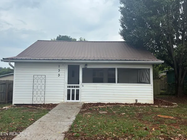 133 Henry Ave, Knoxville, TN 37920