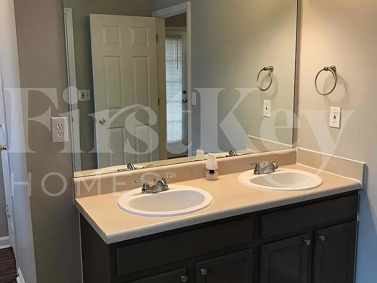 35 Riverbend Trl — Photo 12