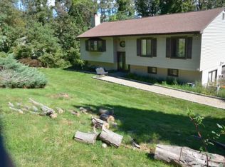 2 Burbank Rd, Hopewell Junction, NY 12533