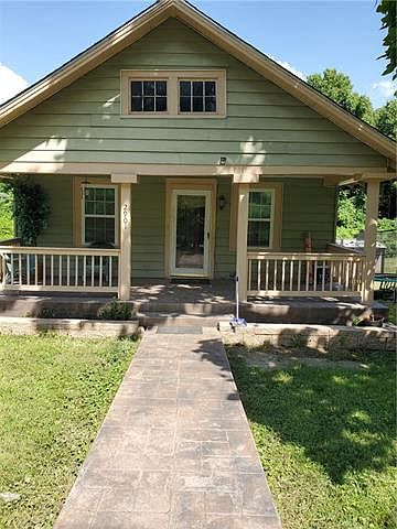 1st image of 2901 N 9th St