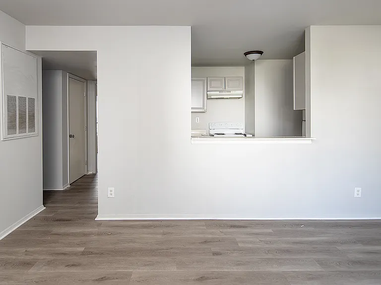 1234 Saratoga Dr #B — Photo 15