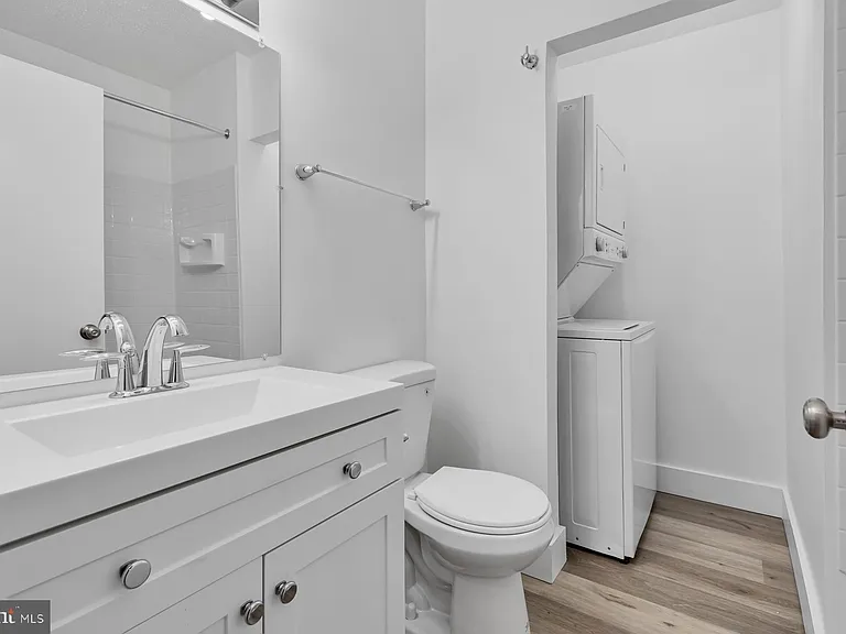 1353 Nicholson St NW #4 — Photo 13