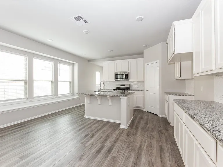 15211 Stuart Bat Cave Ln — Photo 9