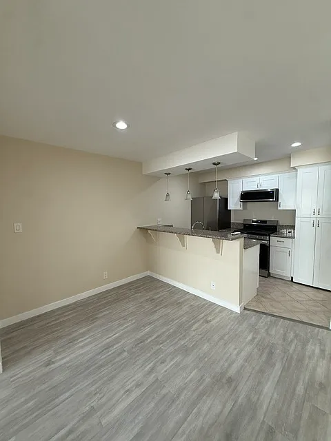 1 bed, 700 sqft, $2,195 — Photo 4