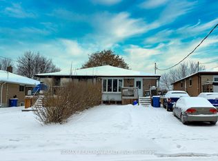 705 Sunnypoint Dr #Basement, Newmarket, ON L3Y 2Z7