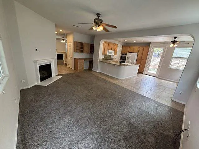 376 Town Forest Ct — Photo 8