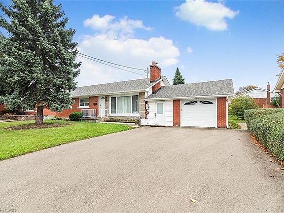 2nd image of 13 Meadowvale Ave