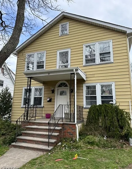 18 S Mountain Ave — Photo 1