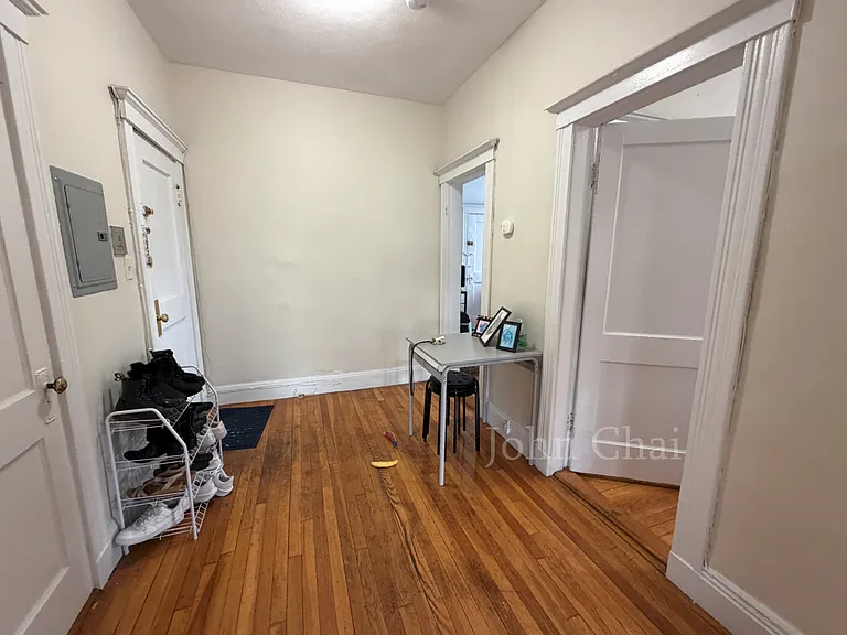9 Egremont Rd #10 — Photo 9