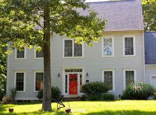 13 Bonny Ln, Clinton, CT 06413