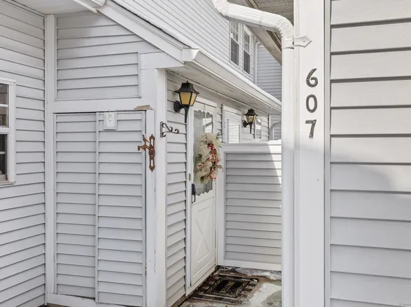 607 Spring Meadow Road #607, South Windsor, CT 06074