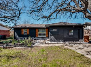 2006 Mercedes Rd, Denton, TX 76205