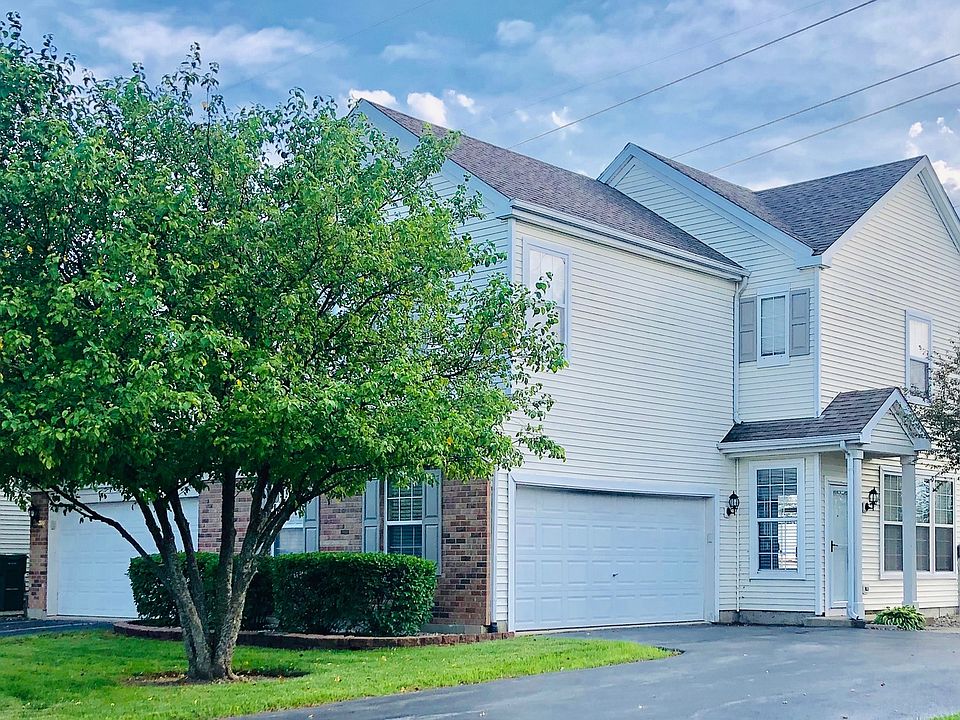 1st image of 225 Parkside Dr