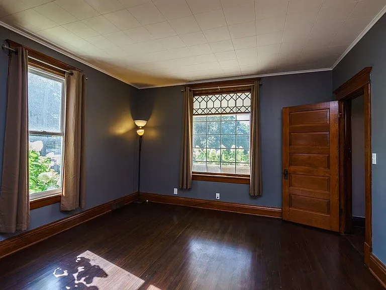 3302 Vinton St — Photo 12
