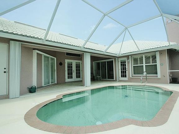 2nd image of 1617 Valley Dr
